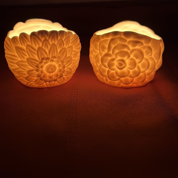 PartyLite MAY FLOWERS BISQUE PORCELAIN TEALIGHT HOLDERS